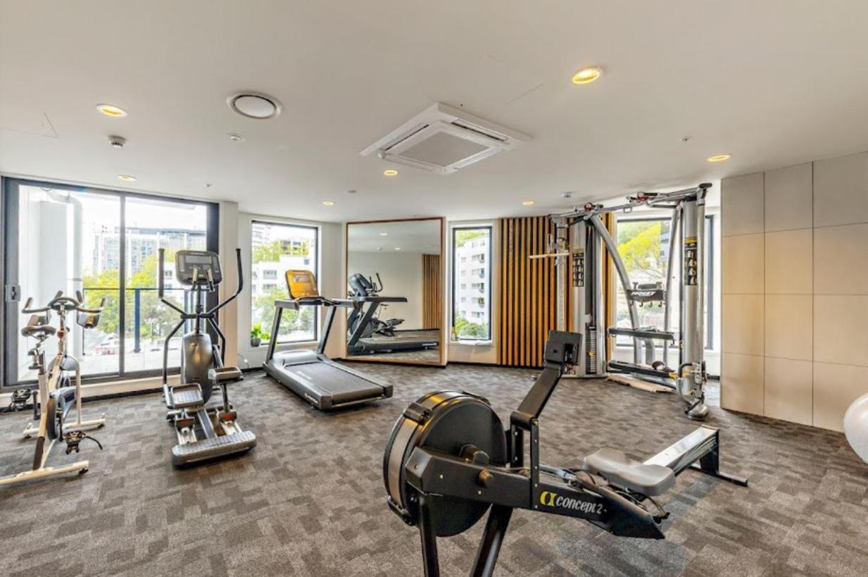 Sky Stars Cbd Apartment Окленд Экстерьер фото